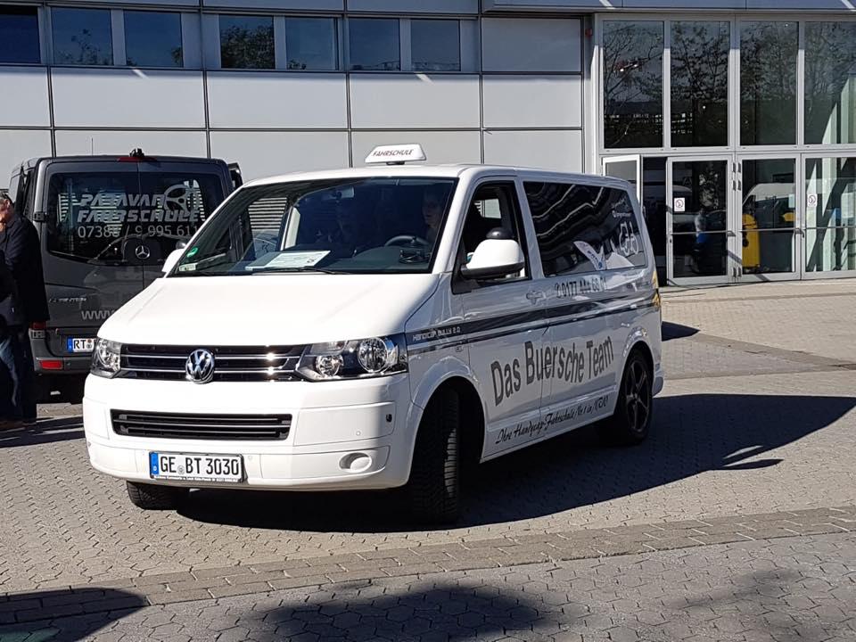 VW Bus T5 New Handicap Bully Automatik GE BT 3030